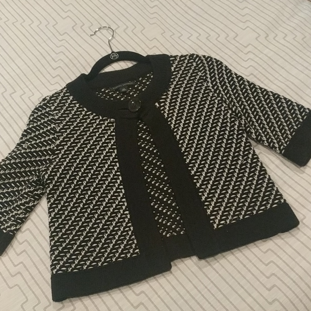 Cardigan - Picture 2 of 5